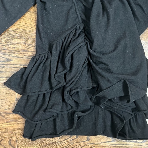 Leifsdottir Ruffle Cardigan X-Small - Picture 6 of 9